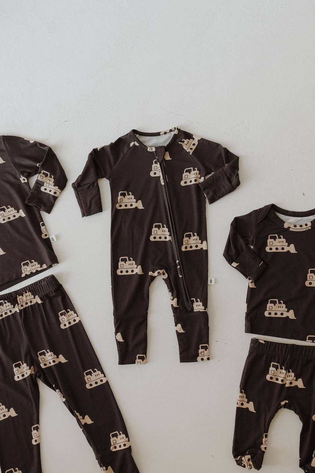 Forever French Baby - Wholesale Sleepsuit - Baby - Bamboo Zip Pajamas | Bulldozer7