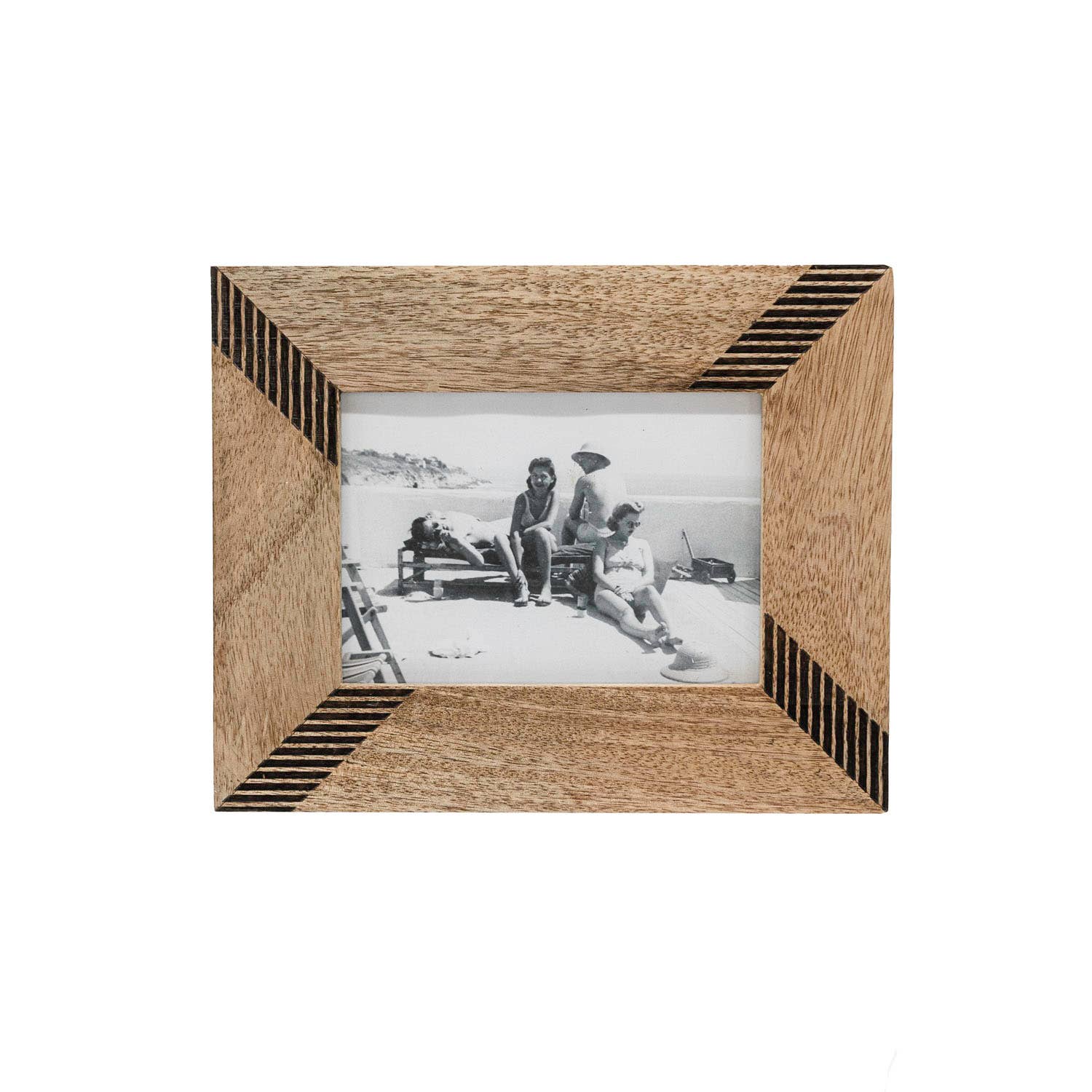 Foreside Home & Garden - Wholesale Picture Frame - 5x7 Photo Coleson Striped Picture Frame Wood1