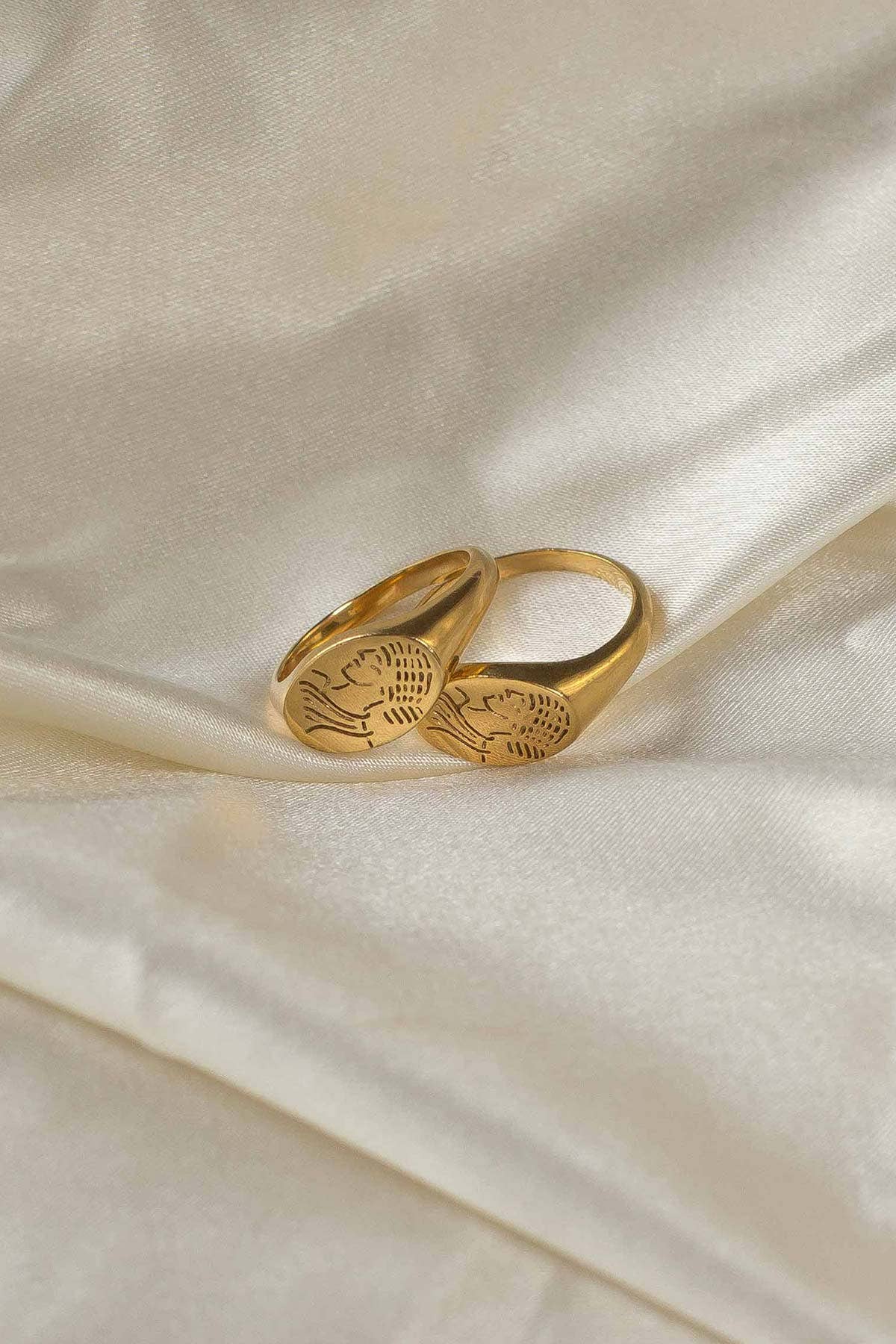 S-kin Studio Jewelry - Wholesale Signet Ring - Roma III Signet Ring - Gold Fill1