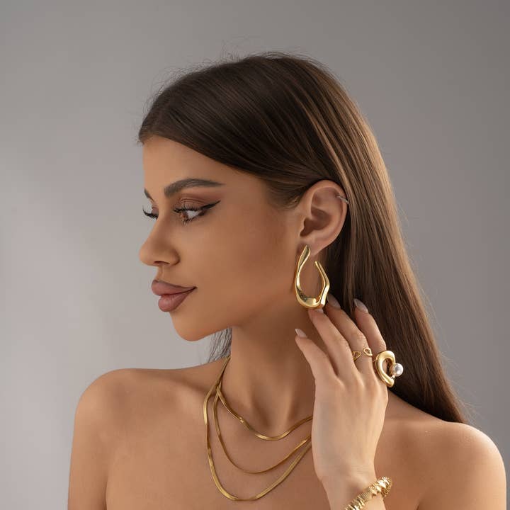 COSMOS - Wholesale Dangle earrings - Modern Metal Sculpture Earrings In Steel3