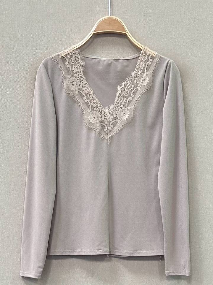 SWEET MAGIC MODA Y COMPLEMENTOS - Wholesale Blouse - Women's - LACE COLLAR BLOUSE1