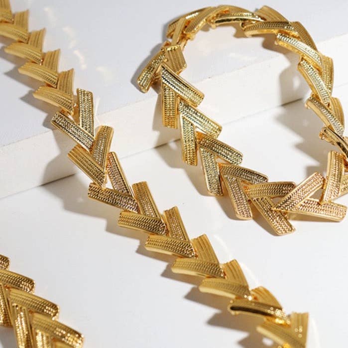 Bold Look Vintage Style V Chain Necklace n Bracelet for wholesale by LanLivia
