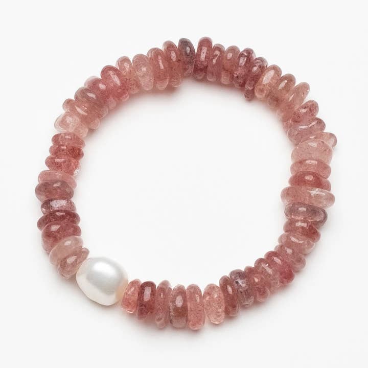 Strawberry Quartz and White Pearl Stretch Bracelet for wholesale by Naturagems