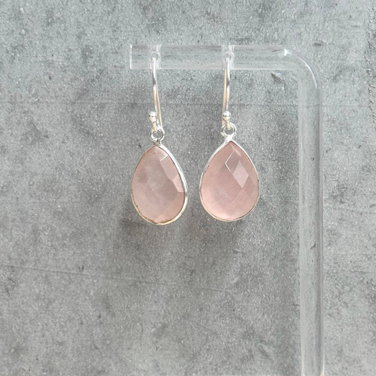 Alliz Trading - Wholesale Dangle earrings - Rose Quartz Faceted Earrings