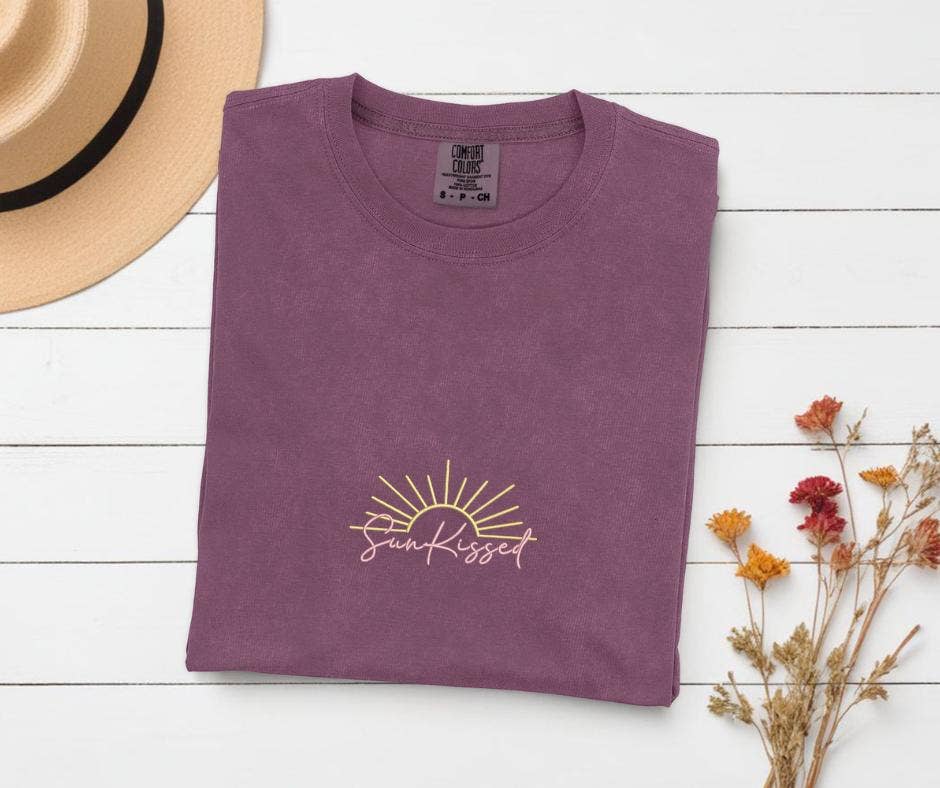 ART OF DOTS – wholesale T-shirt – women's – Embroidered Sun Kissed, Sunshine, Summer & Boho Shirts2