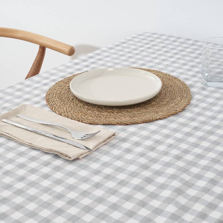 SG HOGAR - Wholesale Tablecloth - Vichy waterproof tablecloth Light Grey fabric touch4