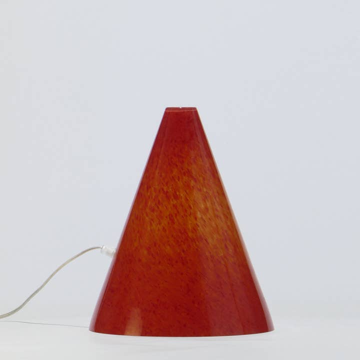 Glasscor | Hand∙Blown Glass – wholesale Accent-/skrivbordslampa – GEOMETRIC Lampa | Kon | Röd