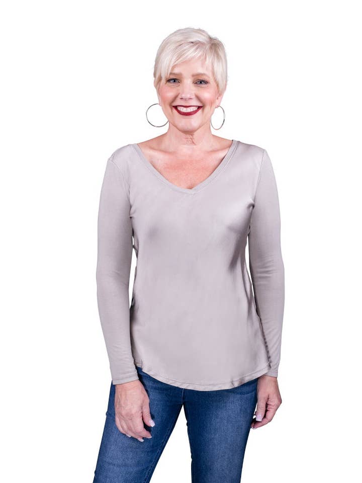 TINA Stephens Italy/Tees By Tina - Wholesale T-Shirt - Women's - Everly Viscose Sheen Top (BLS137)10