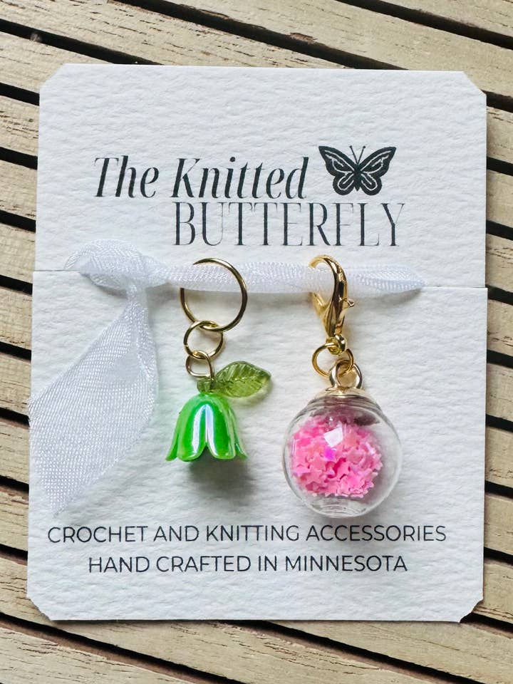 Un peu méchant 2.0 pour la vente par The Knitted Butterfly