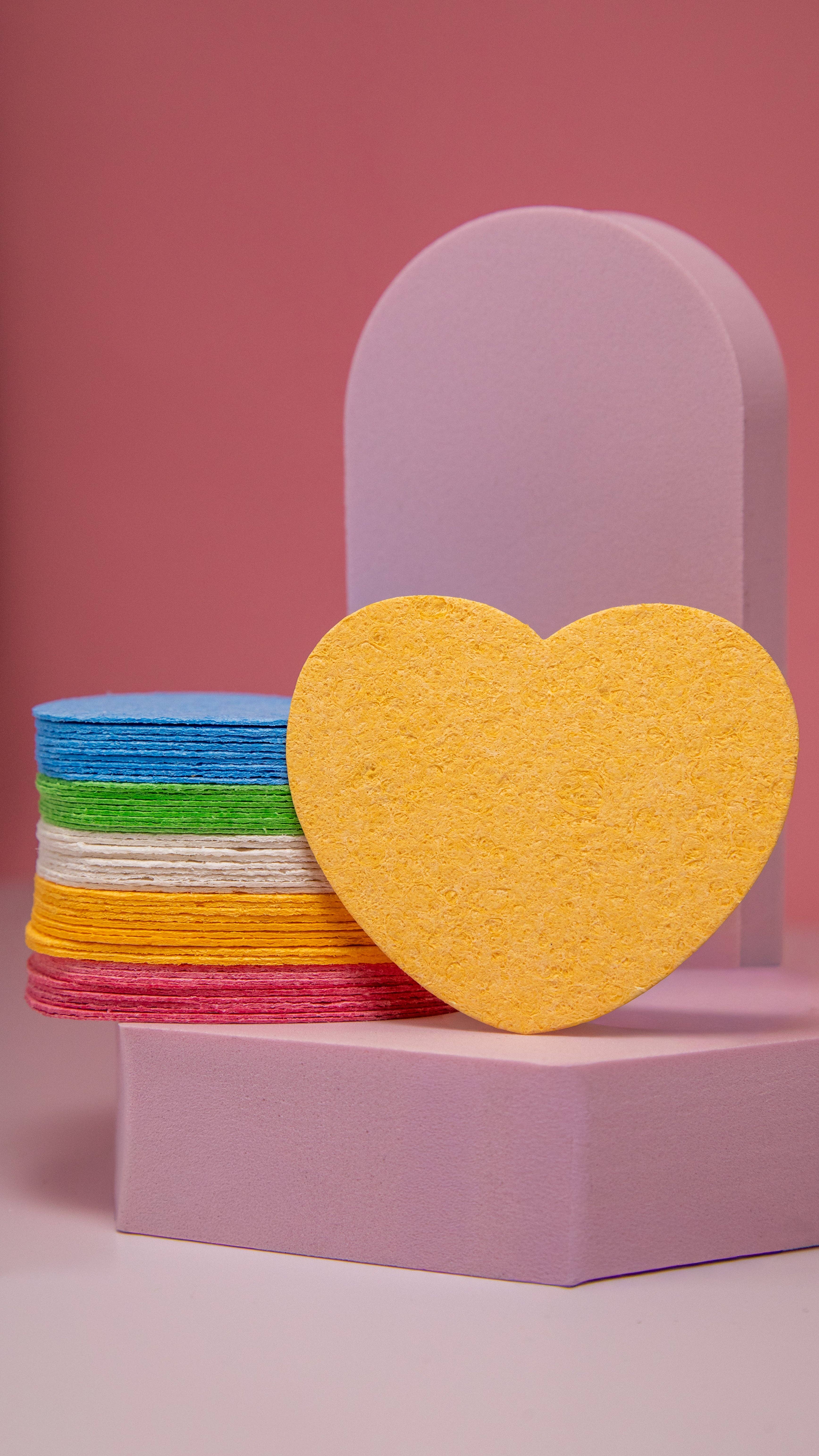 Lurella Cosmetics – wholesale Make-up sponge/blender – Compressed Facial Beauty Sponges1