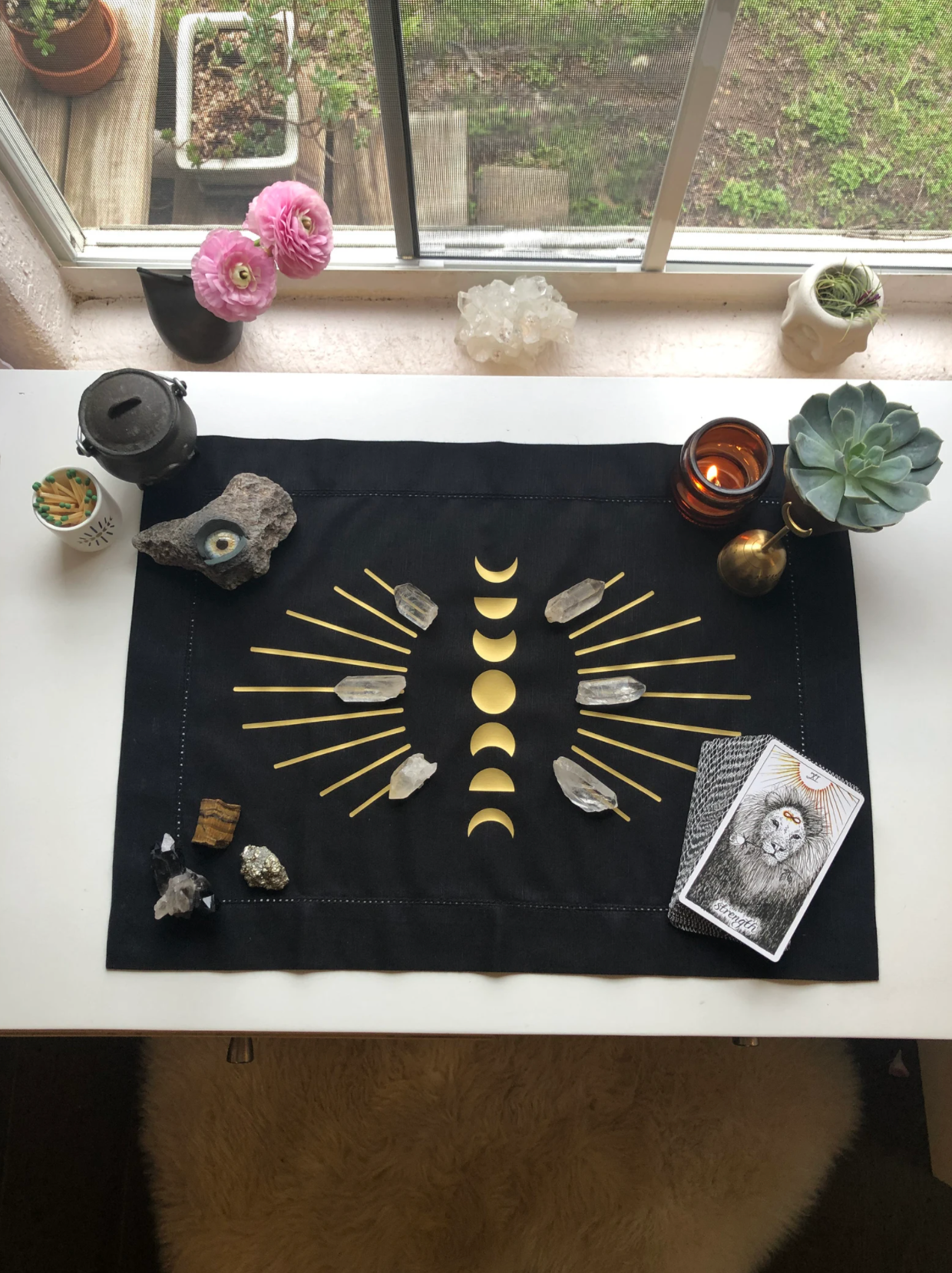 Wishcraft Goods – wholesale Tapestry/textile – Mystic Moon Burst Altar Cloth3