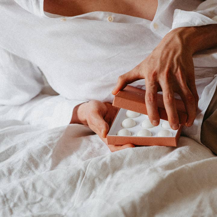 Masmoi - Wholesale Bath & Body Set - Massage oil pearls4