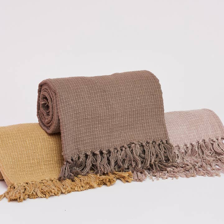 House Of Harkaari – Engroshandel Tæppe – Plaid med kvadratisk sømmønster og frynser8