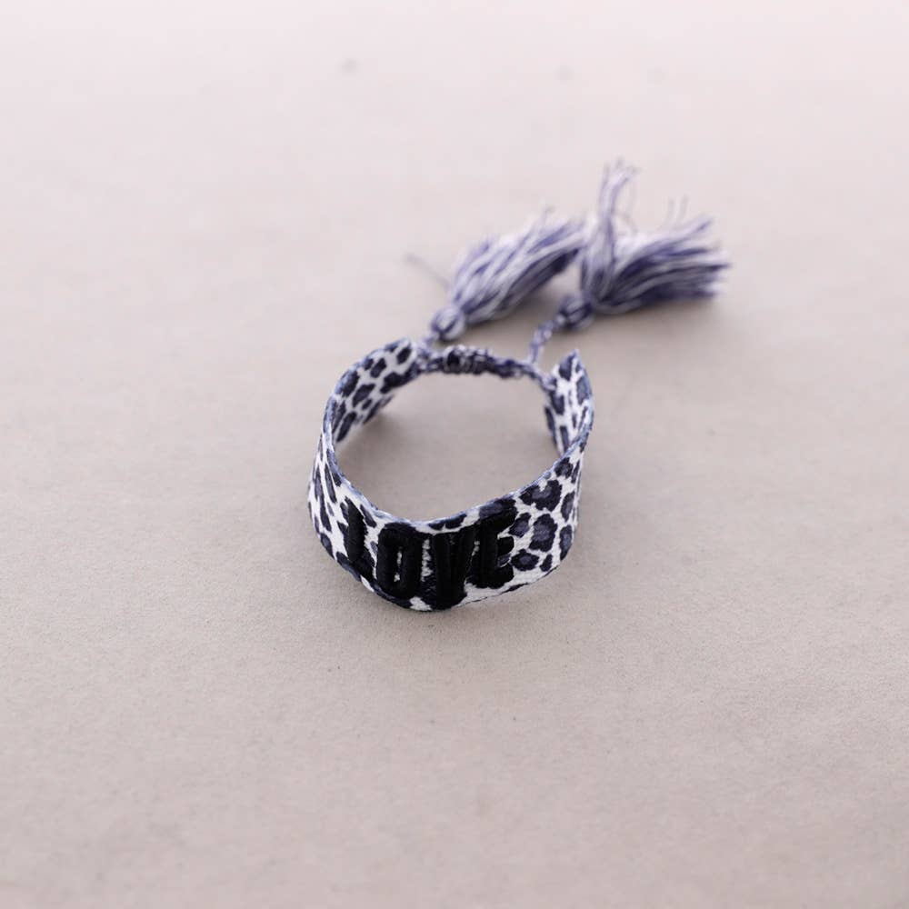 Sonata - Wholesale Snap Jewelry - Macrame Love Bracelet6