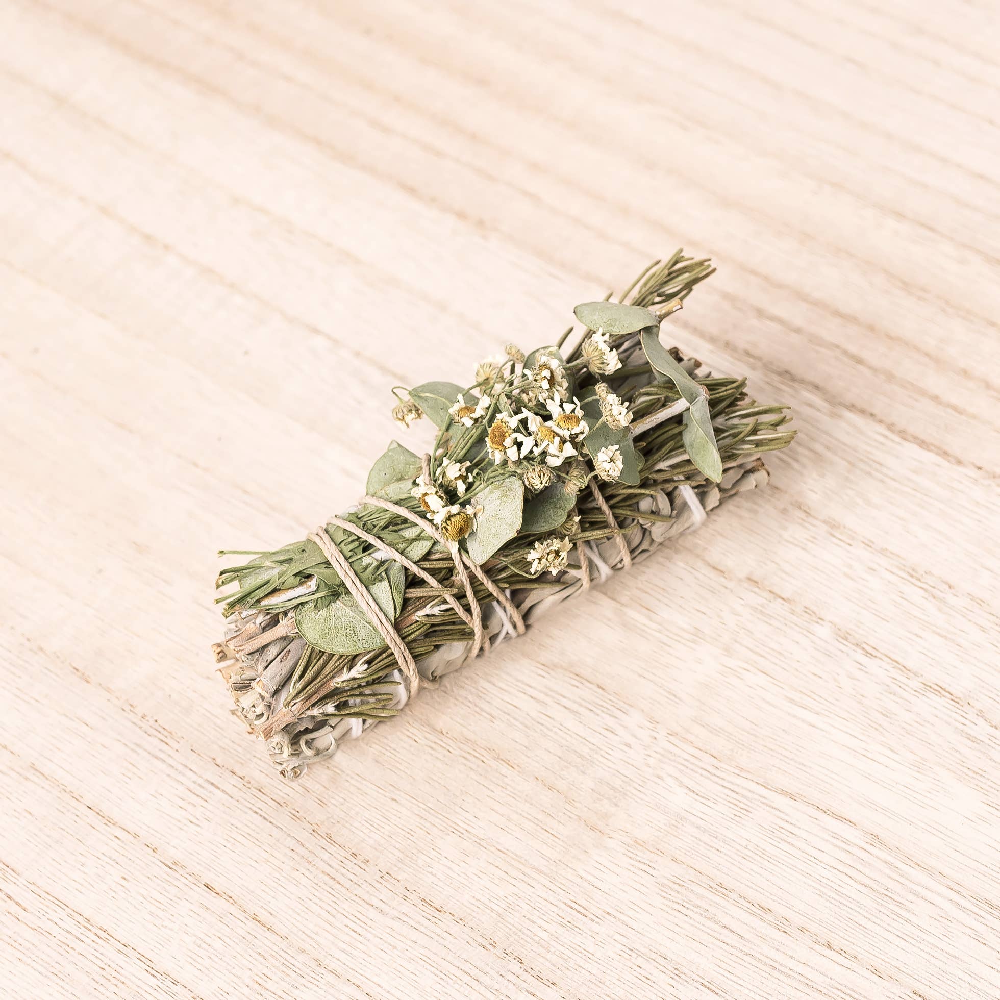 Sarimoire - Wholesale Sage Bundle - Floral Sage "Artemis Protection" Spiritual, Energy Bundle1