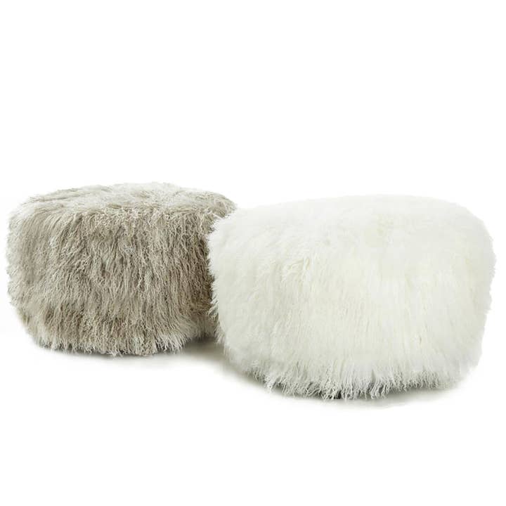 Pouf rotondi in pelle di agnello tibetano - Colori assortiti per la vendita all'ingrosso da parte di OUTPOST ORIGINAL
