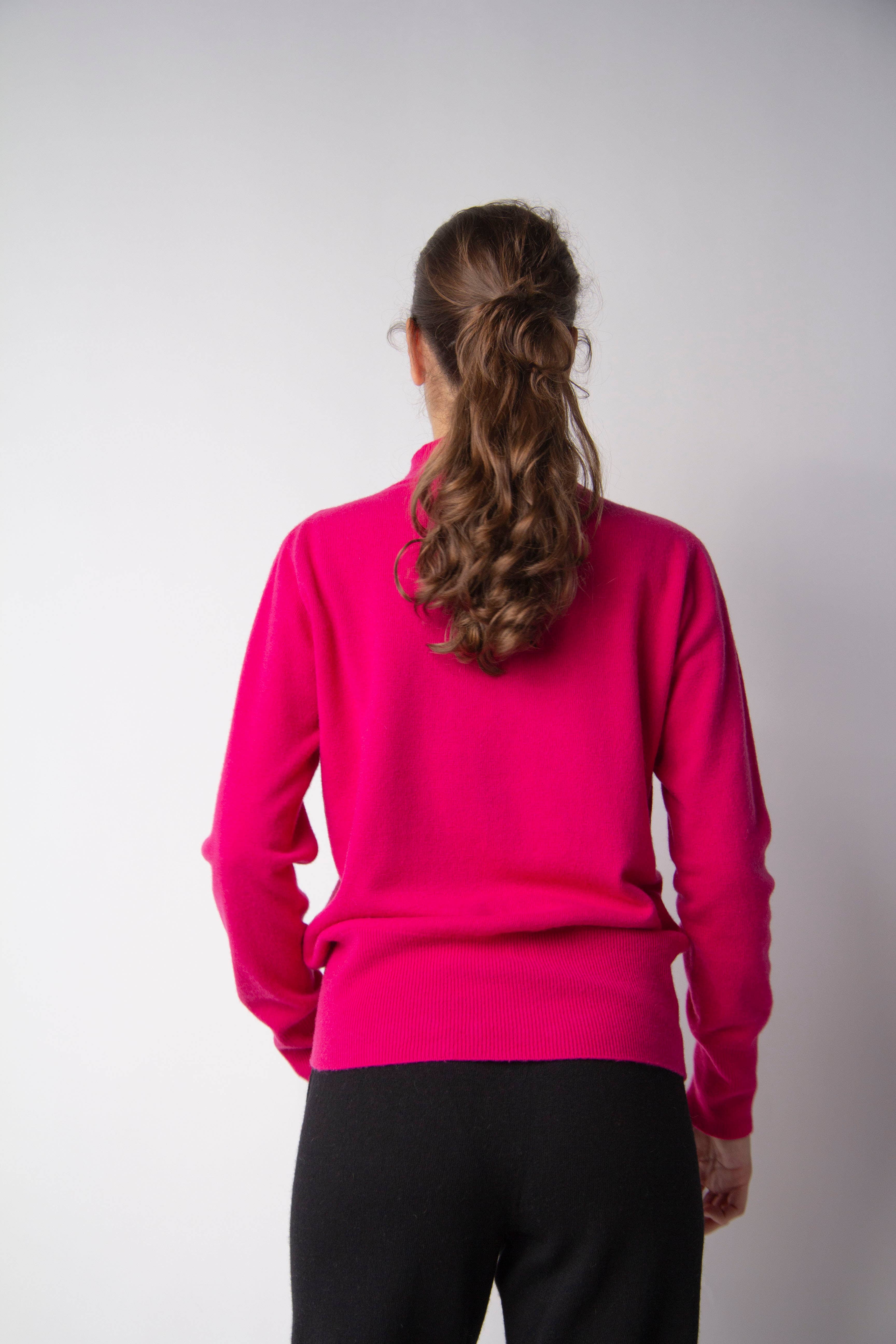 Lèmme - Wholesale Tunic Sweater - Women's - Cashmere Mix Mock Neck 3D Knit




Cashmere Mix Mock Neck 17