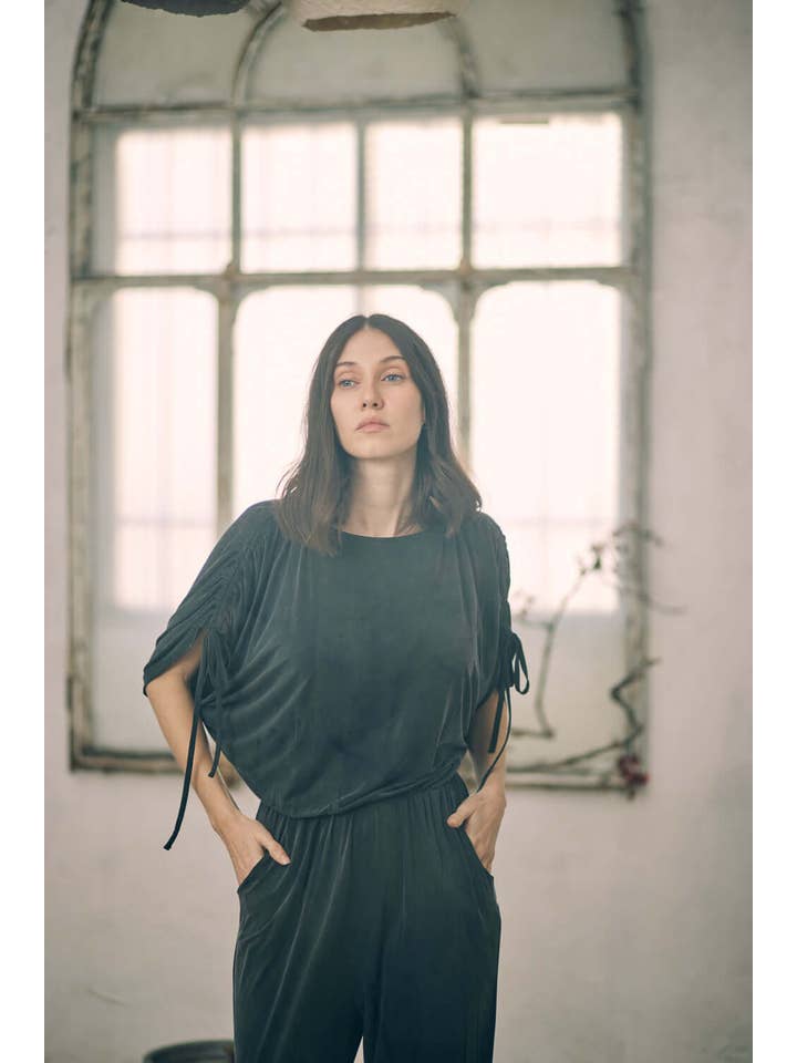Cossac – Engroshandel Jumpsuit - Dame – Sort Cupro Batwing Jumpsuit