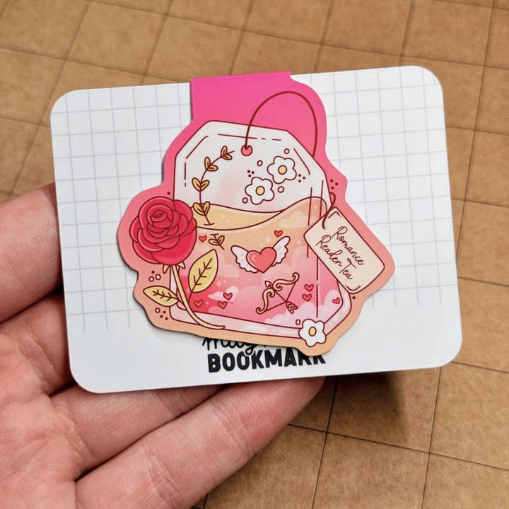 Romance Reader Tea | Magnetic Bookmark for engroshandel hos Stickiply