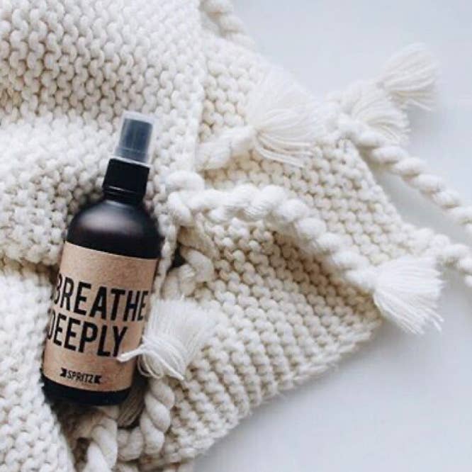 Happy Spritz - Wholesale Essential Oil - Breathe Deeply Essential Oil Spritz4