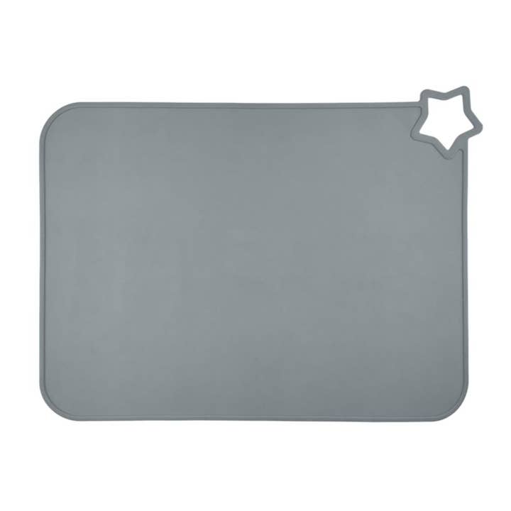 Tapis pliable en silicone gris clair pour la vente par Snuggly Figs Ltd.