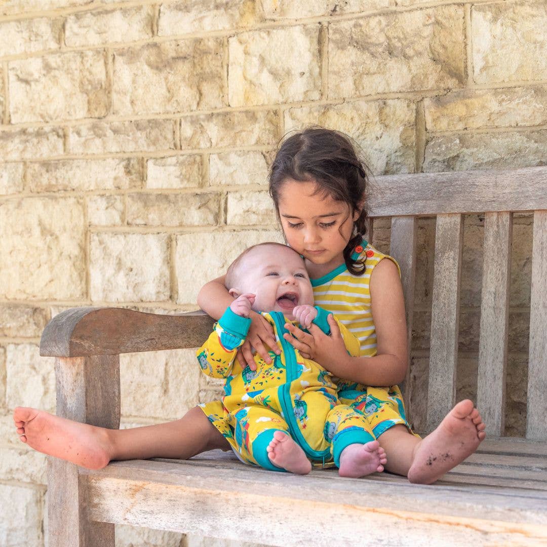 Ducky Zebra: Sustainable Kids' Clothes - Wholesale Dress - Kids - Organic Cotton Sleeveless Dress with Pockets and Hot Air Balloon Print5