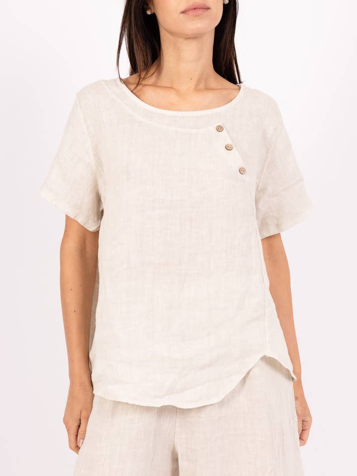 Leinenoberteil mit 3 Holzknöpfen, Kurzarm und Rundhalsausschnitt für den Großhandel von Shyloh