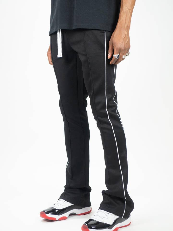 470 Staplade Byxor - Svart för wholesale av Rebel Minds