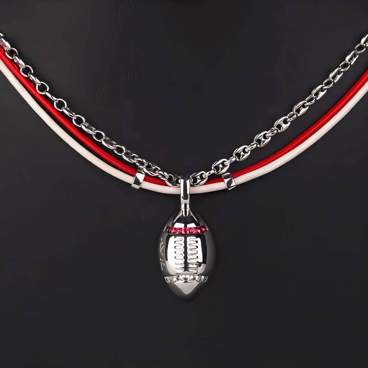 Collier de football - Saphirs rouges et blancs pour la vente par AVID Sports Jewelry
