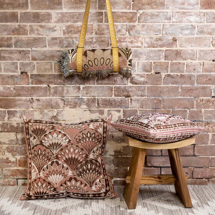 HENDEER - Wholesale Throw Blanket - 'All My Loving' Woven Picnic Rug/Throw
