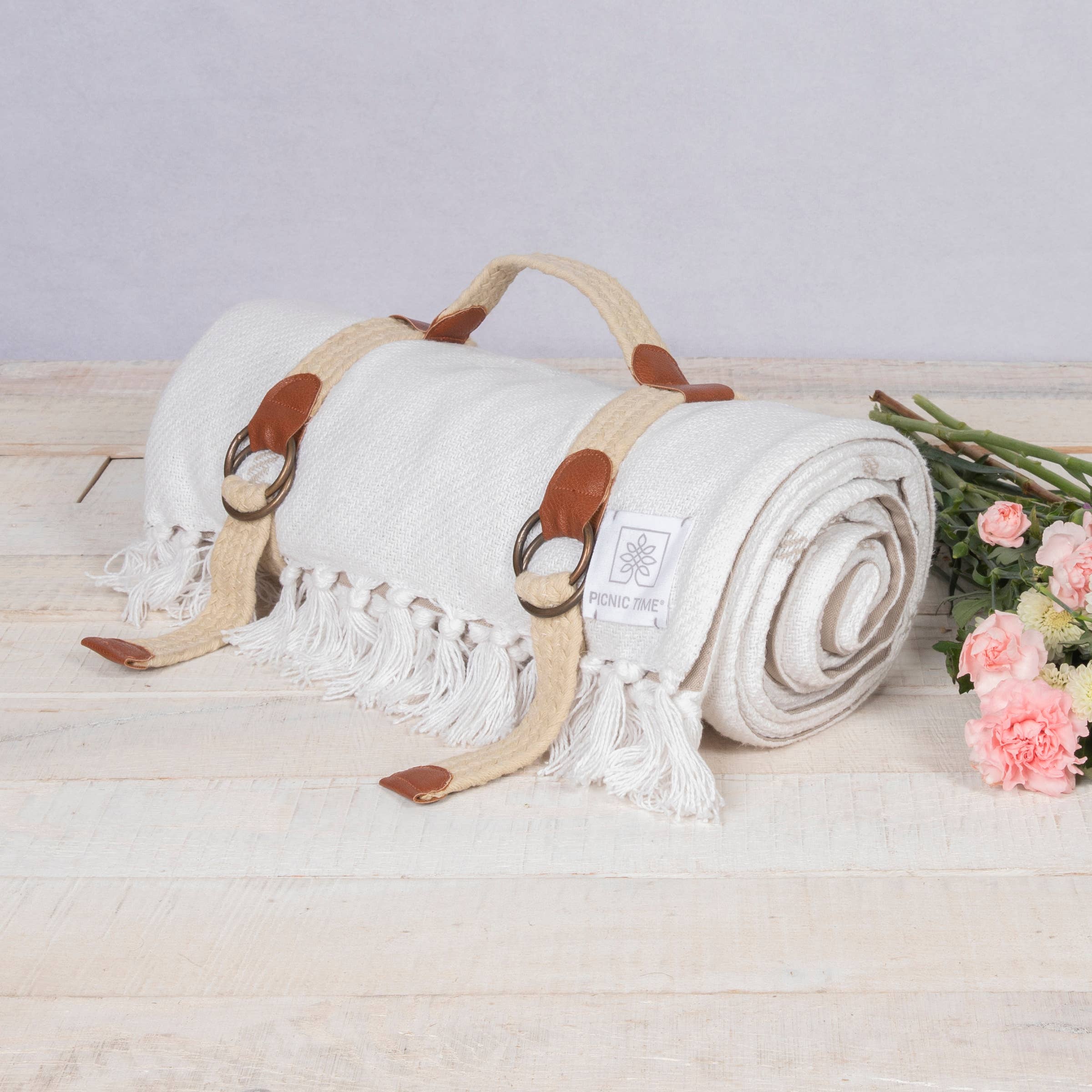 Picnic Time Family of Brands - Wholesale Picnic Blanket - Montecito Picnic Blanket with Harness18