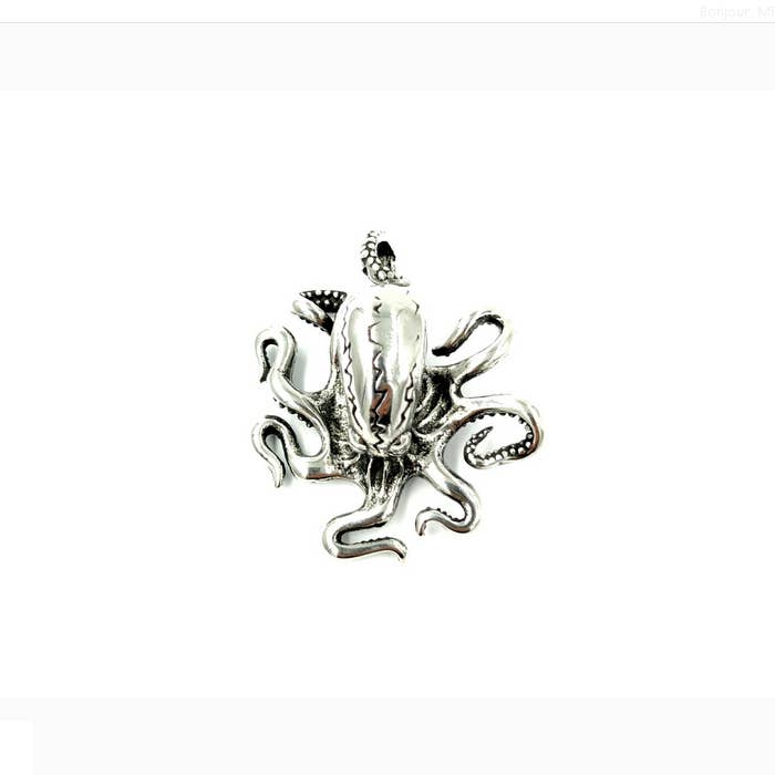 Silver Cuttlefish steel pendant for wholesale on Faire