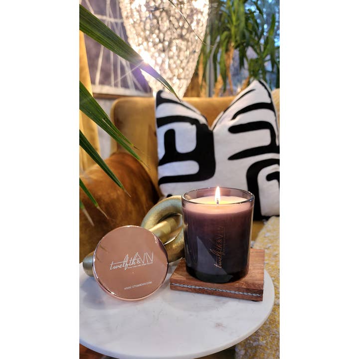 Rose velours pour la vente par 12th and ViV LLC