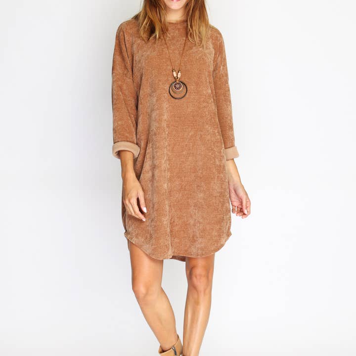 ORNELLA PARIS - Vente Robe – femme - Robe en velours avec collier SLV-R6363
9