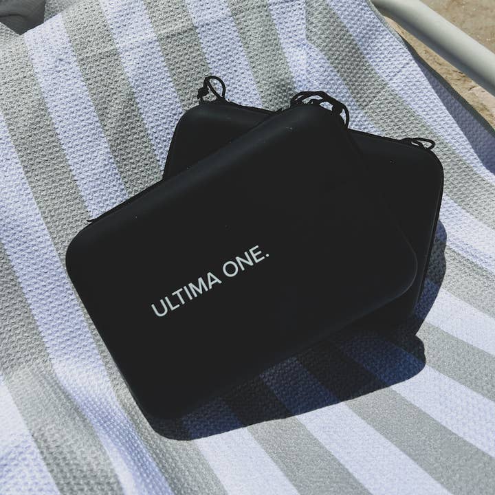 ULTIMA ONE. - Wholesale Beach towel - UltimaOne Beach Towel2