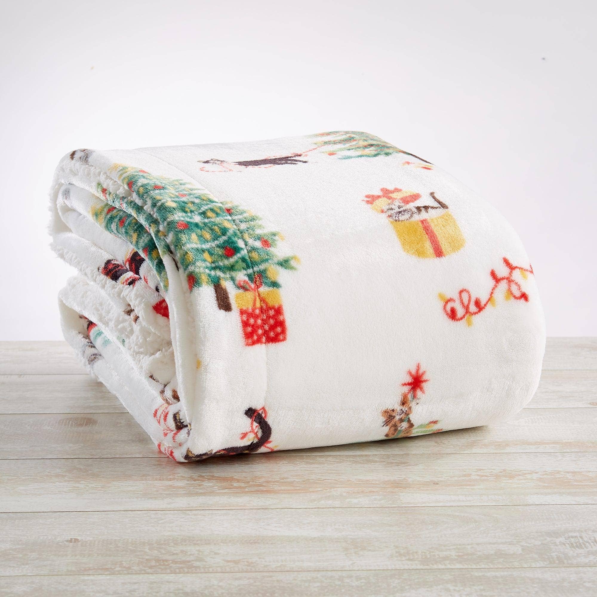 BH Collective - Wholesale Throw Blanket - Throw Blanket - Holiday Printed Sherpa - Esmay Collection53