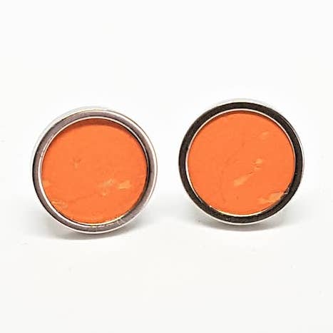 Clous d'oreilles en acier inoxydable - liège orange avec inclusions pour la vente par Happy Crowns