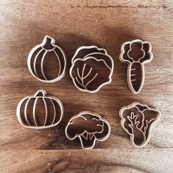 Kinfolk Pantry - Wholesale Toy set – Kids - Vegetable Cutter Set - Eco Playdough Tool3