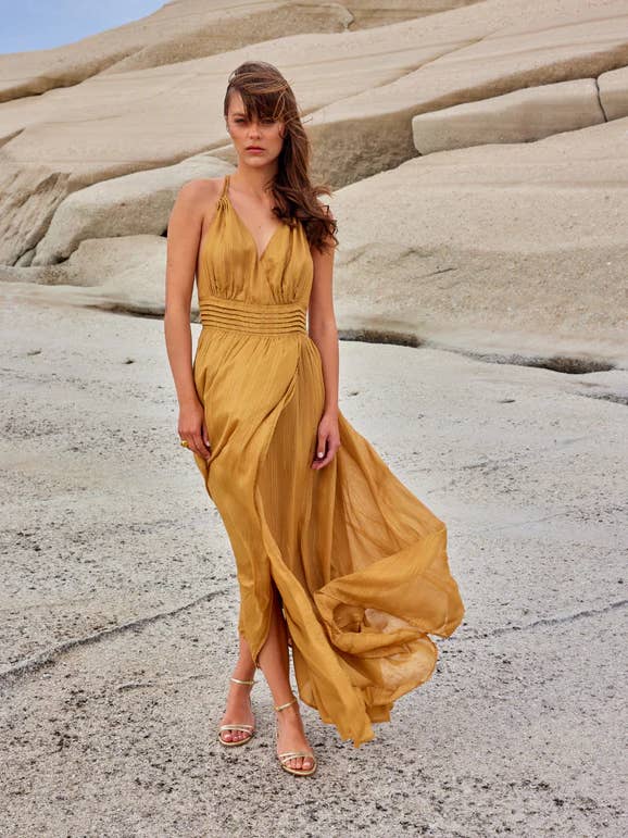 Olympe Gold kjole for engroshandel hos BAHAAR