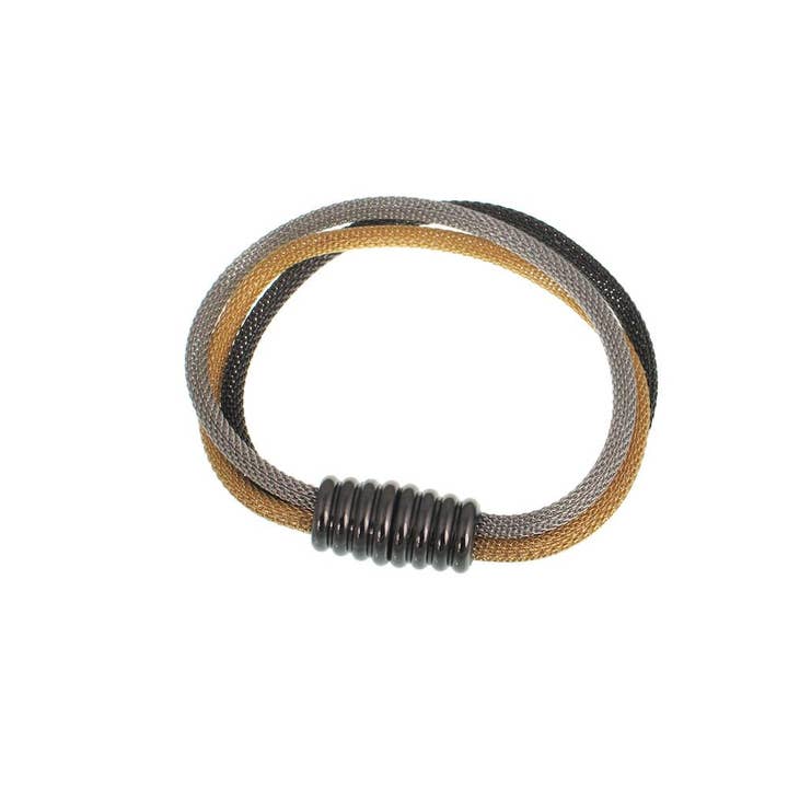 Bracelet en maille à 3 brins avec fermoir à barillet magnétique pour la vente par Erica Zap Designs