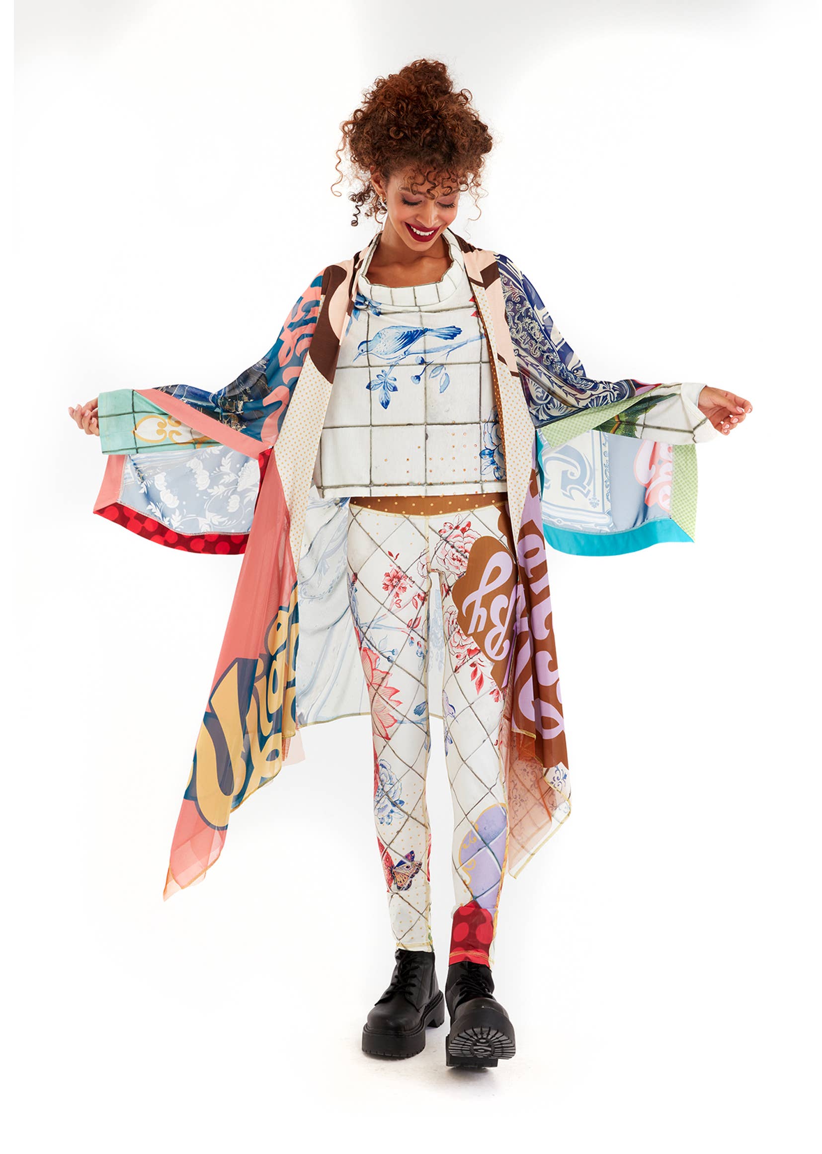 IPNG Design - Wholesale Kimono - Women's - Kimono Cardigan - Ocean Washed Tiles2