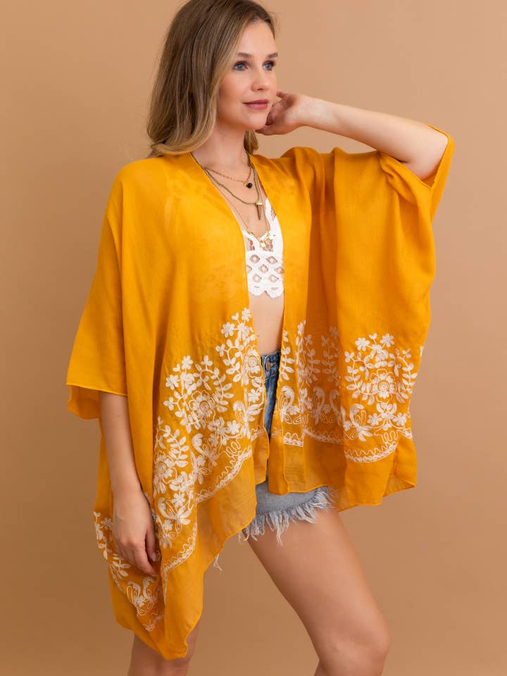 Leto Accessories - Vente Kimono – femme - Kimono brodé floral style bohème chic avec détails en points et pompons 🌼14