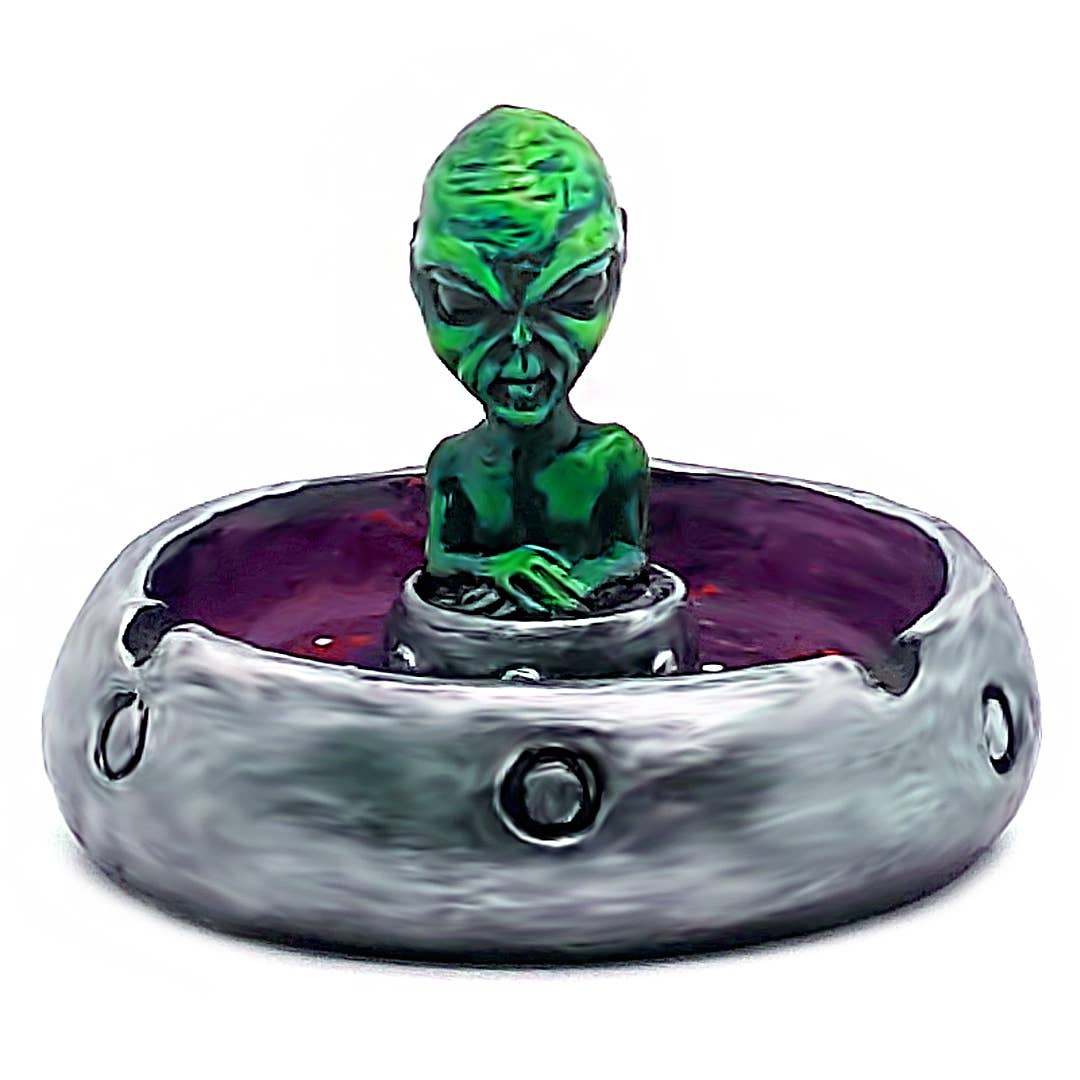 Pichincha - Wholesale Ashtray - Green Alien Flying Saucer Figurine Round Ash Tray1