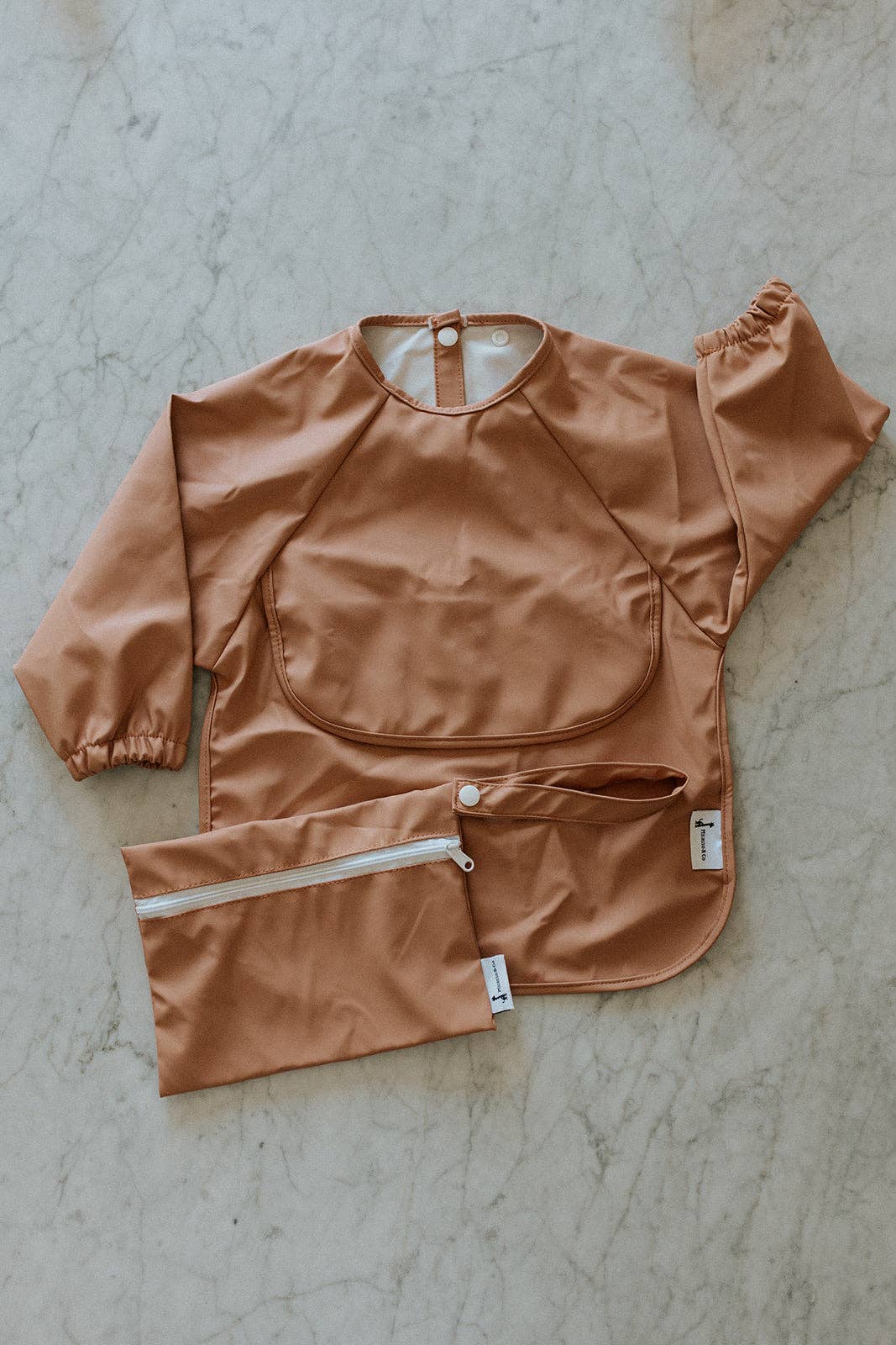 Micasso & Co - Wholesale Apron - Kids - Long-sleeve bib with integrated pocket22