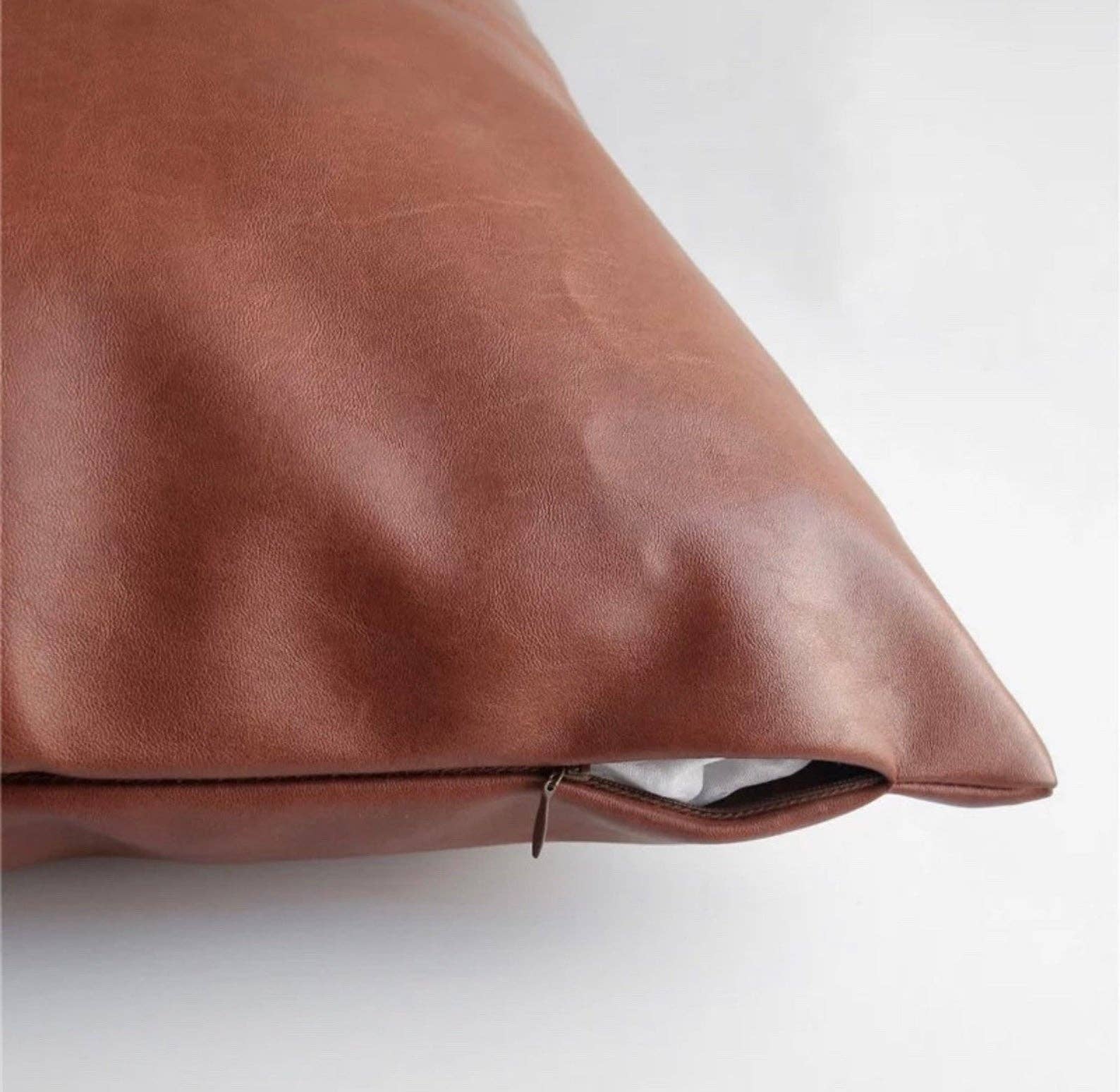 Delmar Decor - Wholesale Throw Pillow Cover - Faux leather throw pillow cover6