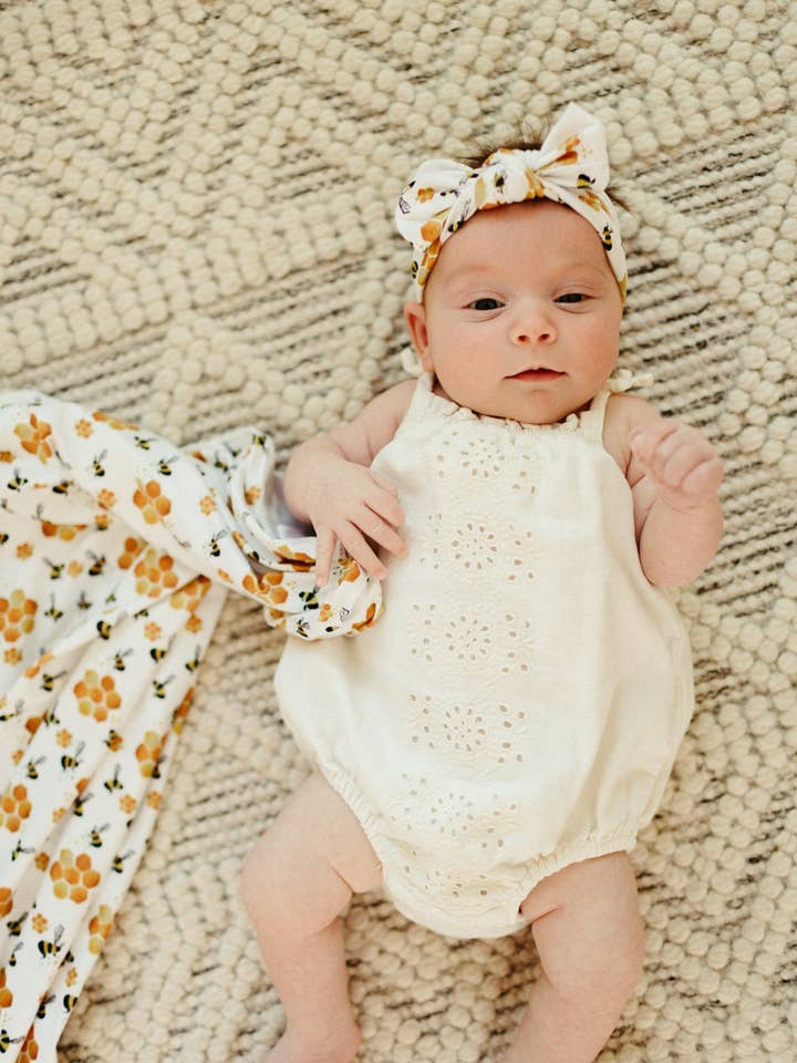 Bee My Hunny Bee Bow for wholesale by Wonderfully Made Baby