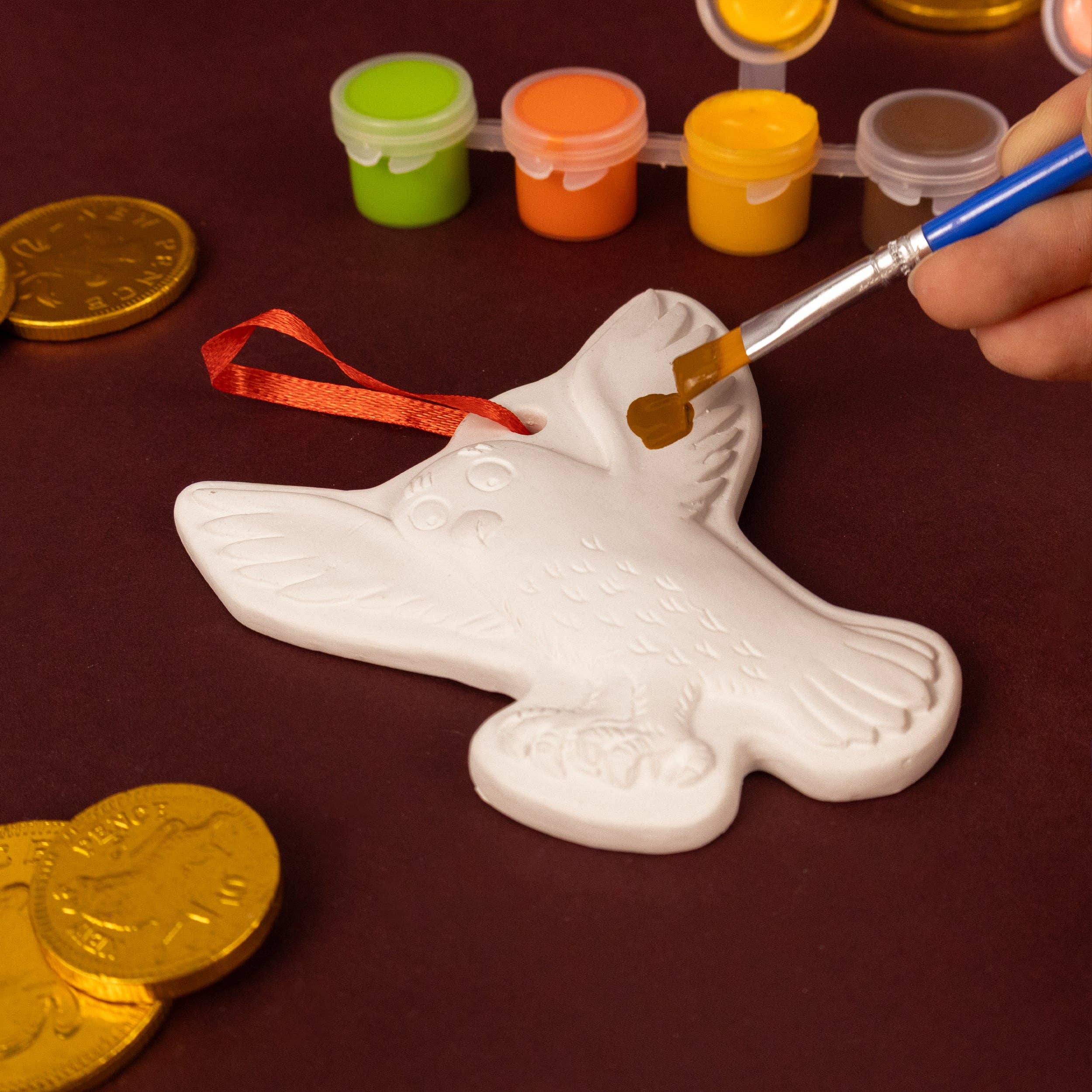 Robert Frederick Ltd – wholesale DIY craft kit – Child – The Gruffalo’s Child Paint Your Own Hanging Decorations | Kids’ Craft Kit with Paints & Brush3