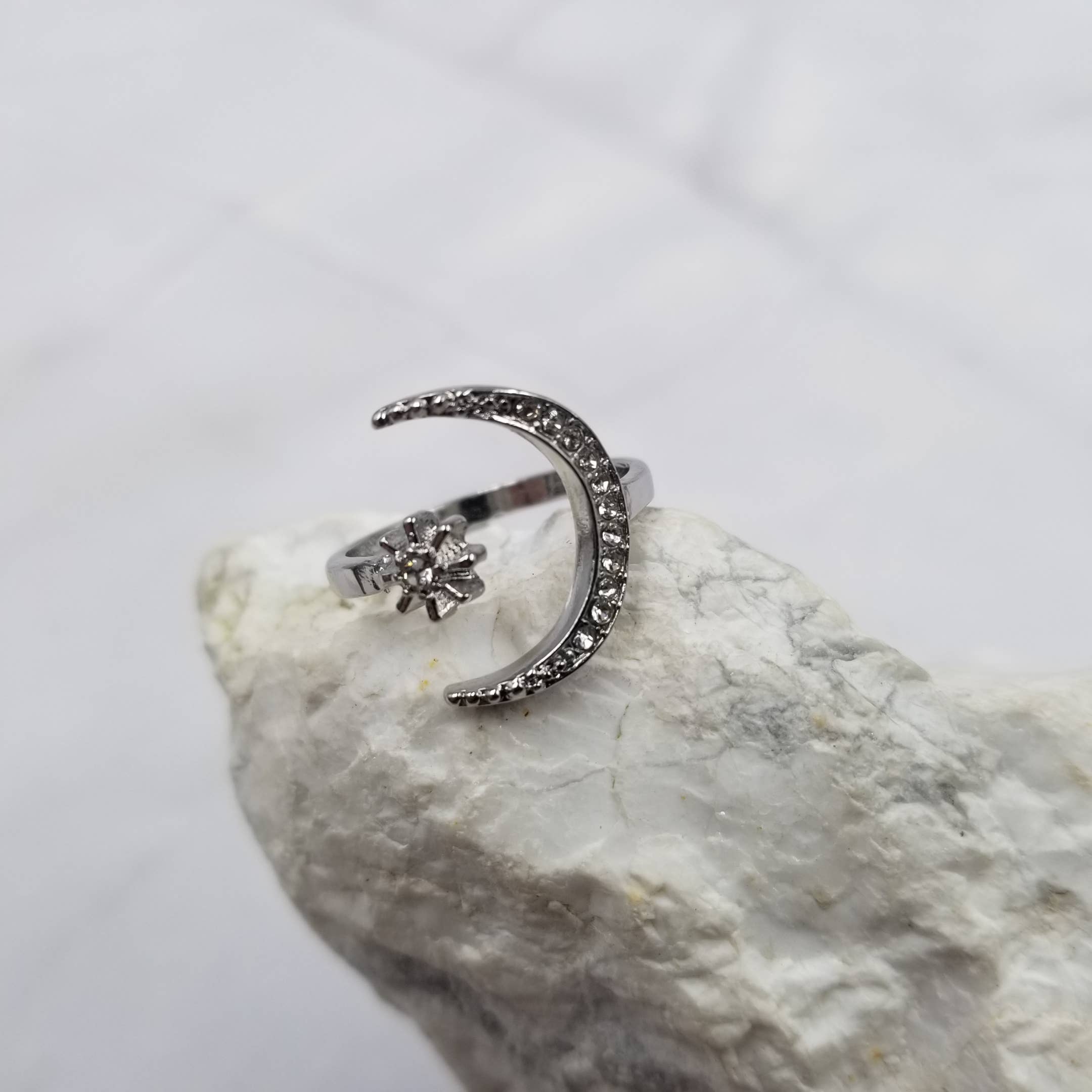 The Pretty Jewellery - Wholesale Multi-Stone Ring - Crystal Moon and Stars Open Ring1