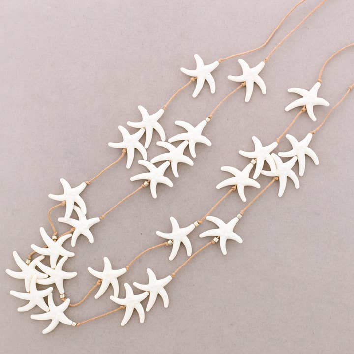 Lange Halskette mit Seestern-Perlen aus Harz für den Großhandel von Sonata