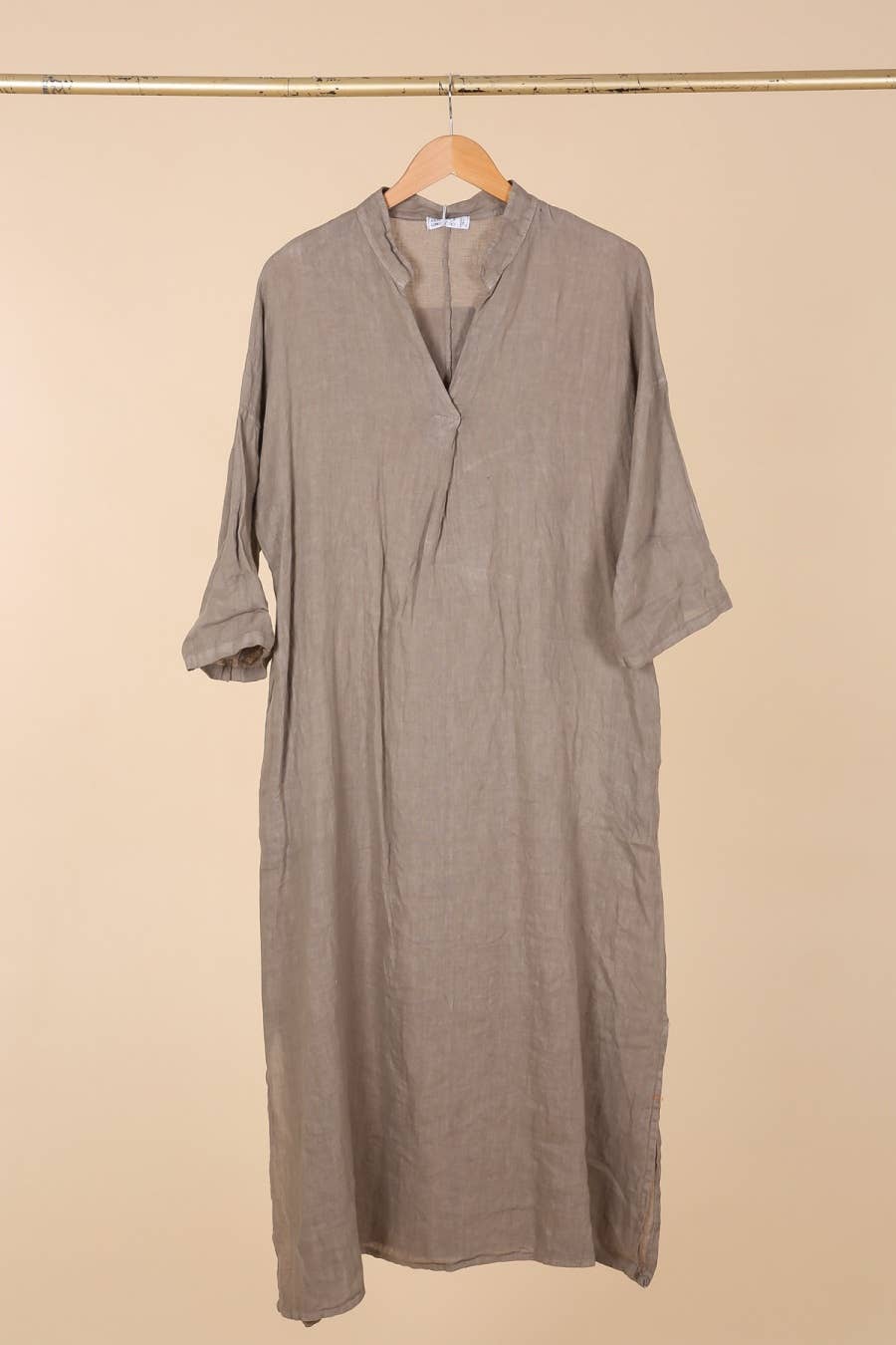 la maison des fibres naturelles – wholesale Klänning - Dam – Lång klänning med tunisisk krage 29340 i 100 % linne18